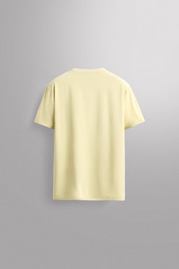 CAMISETA T?CNICA B?SICA / Amarillo claro