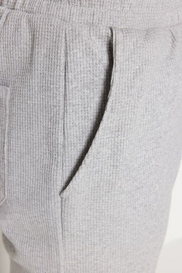 2li Paket Siyah-Gri Regular/Normal Kesim Dokulu Kordonlu Sort & Bermuda TMNSS23SR00076