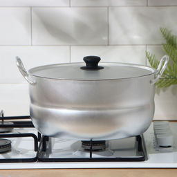 Цена за 2 шт. Кастрюля, 8 л, d=28 см, металлическая крышка, штампованный алюминий, серебристая