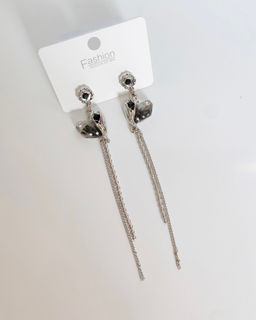 Стильные серьги