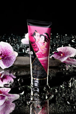 Массажный крем для тела Shunga Малиновое чувство (Raspberry Feeling), съедобный, 200 мл