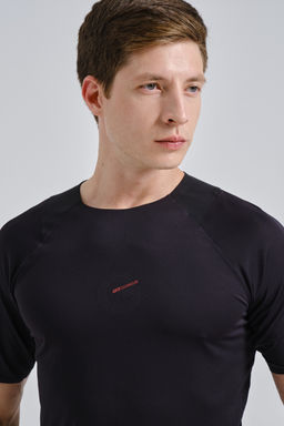 Футболка Черный