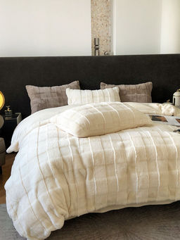 КПБ меховое MENCY с простыней и наволочками MENMEX ЧЕРНЫЙ