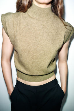 TOP PUNTO HOMBROS MARCADOS / Khaki claro - Zara фото 2