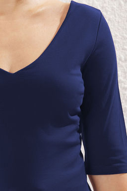 Trendyolmilla Tas Fitted/Vucuda Oturan V Yaka S?rt Dekolteli Esnek Orme Bluz TWOSS25BZ00083 фото 18