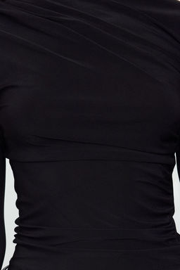 Trendyolmilla Siyah Fitted/Vucuda Oturan Ispanyol Kollu Esnek Orme Bluz TWOAW25BZ00318  фото 7