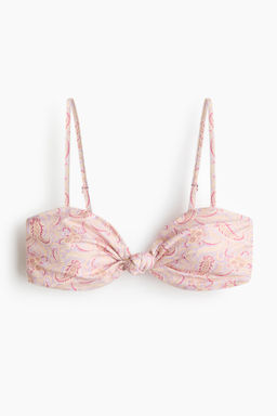 Top de bikini con relleno