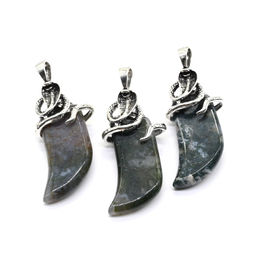 Подвеска с агатом в металле Клык 30*65мм