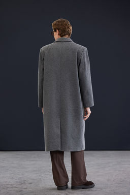 Trendyol Studio Ac?k Gri Oversize Erkek Kaban TMNAW26KB00000