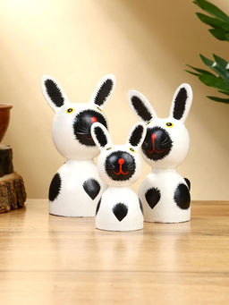 Набор сувенирный Зайки, h=14 см, h=12 см, h=9 см, дерево, бело-чёрный