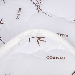 Одеяло всесезонное Адамас Бамбук, размер 200х220 5 см, 300гр/м2, чехол тик, цвет микс  фото 3