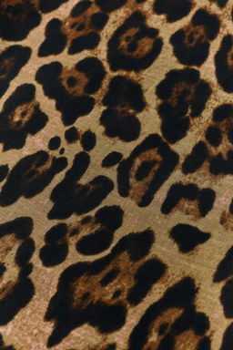 Платок Panuelo Lino Estampado Animal Leopardo льняной