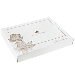 Постельное белье, комплект 2-х спальный "Альстромерия", 4 предмета: пододеяльник на пуговицах 175х215см, евро-простыня 220х240см, 2 наволочки 70х70см с клапаном-запахом, сатин 135г/м2, хлопок 100%, упаковка "подарочная" коробка, вставка ПВХ 50х36,5х7