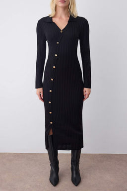 Siyah Duz Midi Asimetrik Dugme Detayl? Triko Uzun Elbise TWOAW26EL00150 - Trendyolmilla фото 3