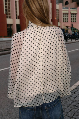 POLKA DOT PRINT BLOUSE - Zara фото 27