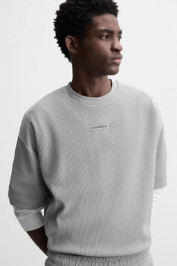 TEXTURED PATCH T-SHIRT - Zara фото 5