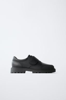 ZAPATO COLEGIAL PIEL / Negro