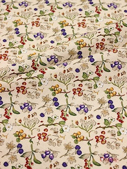 Плательный хлопок Ягодный микс на св.телесно-персиковом, ш.1.44м, хлопок-100%, 135гр/м.кв