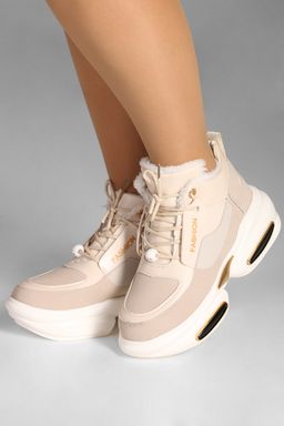 Кроссовки зимние массивные