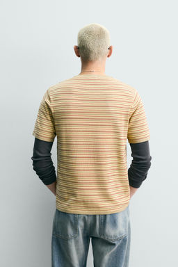 CAMISETA JACQUARD RAYAS / Amarillo