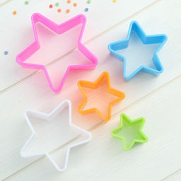 Цена за 2 шт. Формы для печенья новогодние Доляна Звезда, набор 5 шт., пластик, МИКС