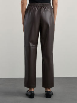 Брюки джоггеры из искусственной кожи / Zarina  фото 4