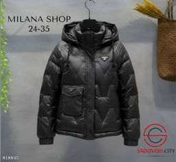 Куртка с капюшоном женская