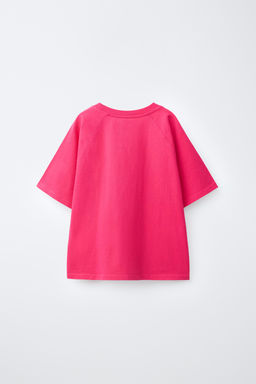 CAMISETA ESTAMPADO TEXTO / Fucsia