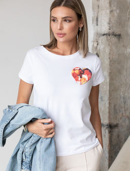 VILATTE / Футболка из премиального хлопка с фактурным принтом