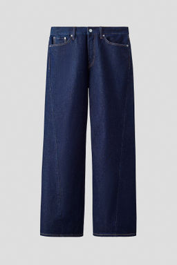 Loose Twisted Jeans