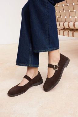 Koyu Kahverengi Hakiki Suet Kad?n Mary Jane Babet TAKSS26BE00029