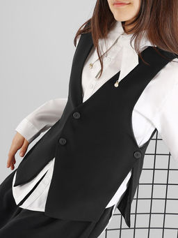 Жилет для девочки Соль&Перец