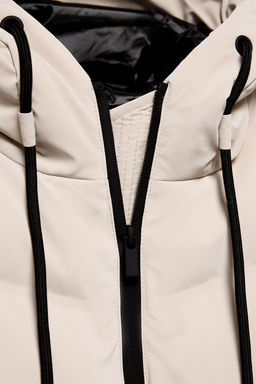 LONG RUBBERISED HOODED WINDPROOF ANORAK - Zara фото 5