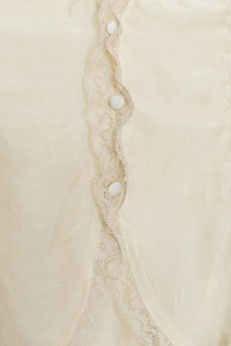 LACE SHIRT WITH COVERED BUTTONS - Zara фото 10