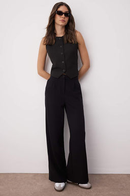 Siyah Wide Leg/Genis Paca Pilili Dokuma Kumas Pantolon TWOSS21PL0189