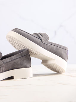 Лоферы туфли 176.1593be.Серый замок замша