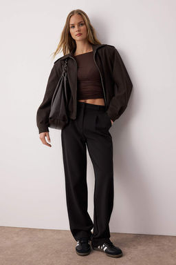 Siyah Wide Leg/Genis Paca Pileli Dokuma Kumas Pantolon TWOSS21PL0155