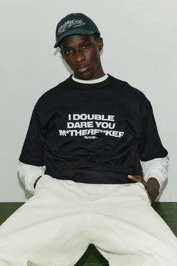 Camiseta con motivo estampado Loose Fit