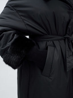 Пальто зимнее женское с норкой большого размера черного цвета 25008Ch - Mtforce фото 5