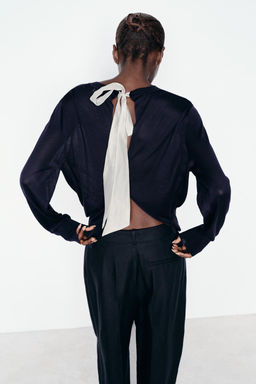 FINE KNIT SWEATER WITH CONTRAST BOW - Zara фото 2