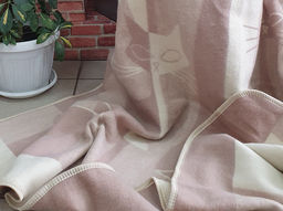 Одеяло шерсть мериноса 100% 160*205 "Кошки" бежевый (Узбекистан)