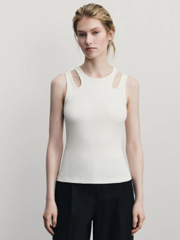 Майка трикотажная с вырезами / Zarina  фото 3