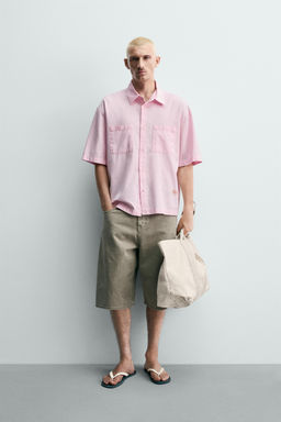 CAMISA BOXY FIT TEXTOS ESTAMPADOS / Rosa