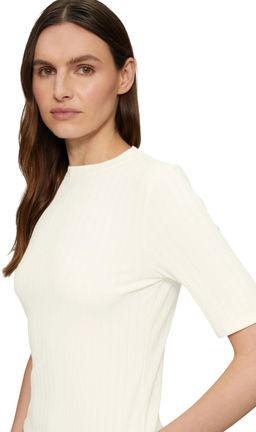 Футболка женская