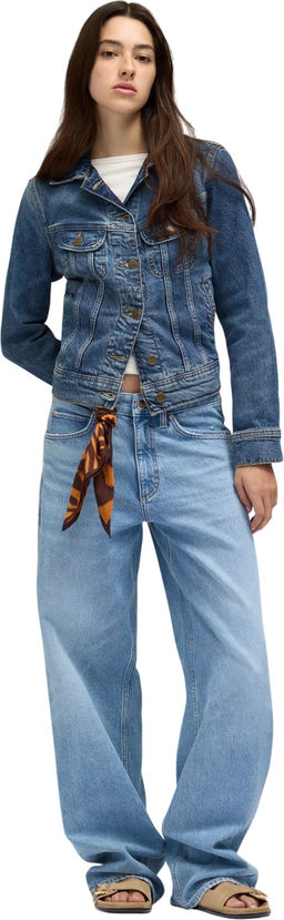 Джинсы женские