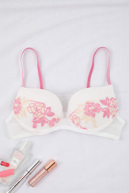 Pembe Brode Cicekli Push Up Balconette Orme Sutyen THMAW26SU00019 - Trendyolmilla фото 5