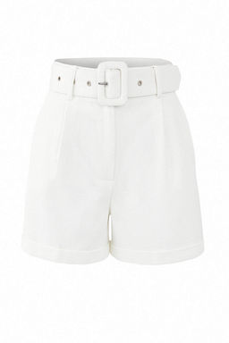 Beyaz Kemerli Regular Pamuklu Gabardin Sort & Bermuda TWOSS19IE0002