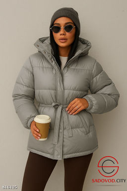 Куртка зимняя с капюшоном