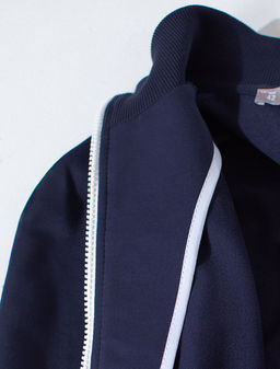 Бомбер среднего объема из футера двухнитки с эластаном - Vilatte фото 7