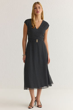 Siyah Kemerli Puantiye Desenli A Kesim Midi Astarl? Sifon Dokuma Elbise TWOSS25EL00135